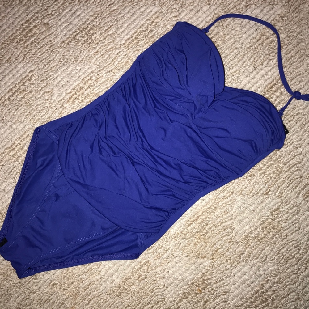 one piece swimsuit